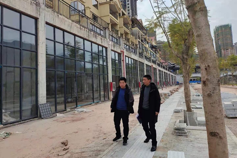 劉總安全檢查現(xiàn)場1（清晰版）.jpg